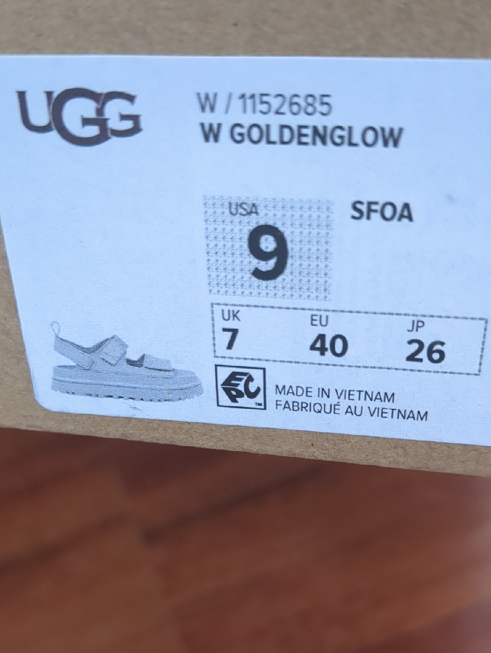 New Ugg Goldenglow Sandals 9 - Picture 11 of 11